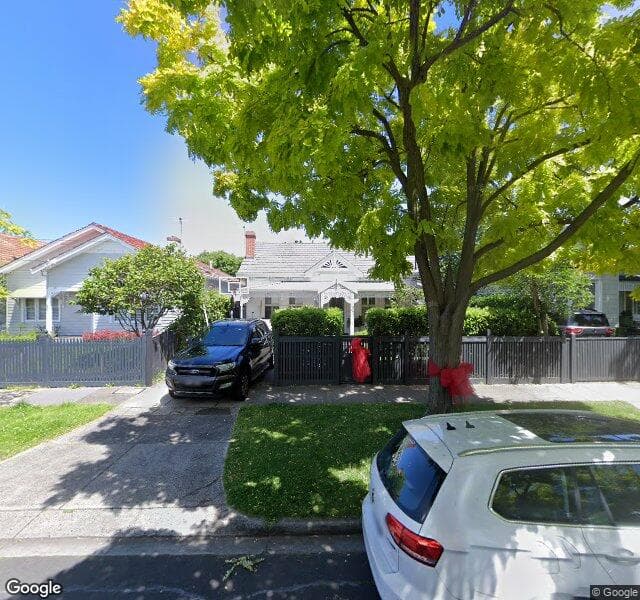 17 Ewart Street, Malvern